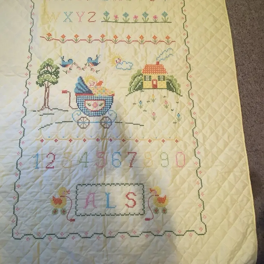 VTG 70s Cross-Stick Baby Quilt Toddler Crib WallHanging Blanket 55x38” Education